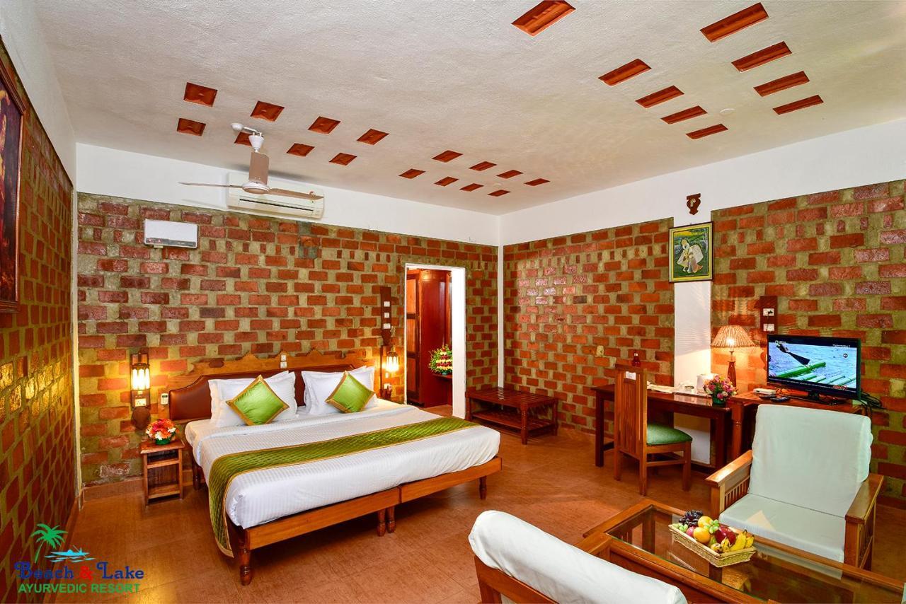 Beach And Lake Ayurvedic Resort, Kovalam Exterior foto