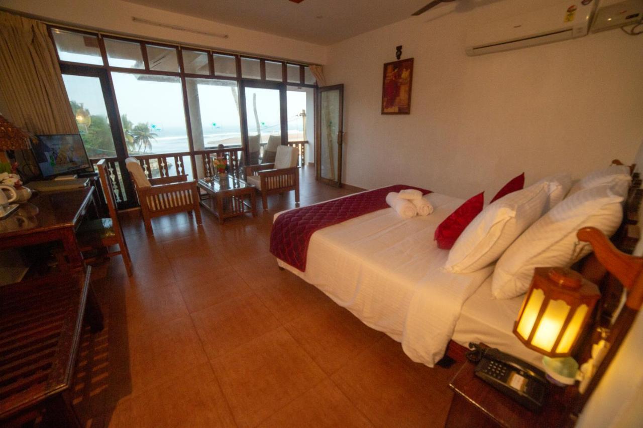Beach And Lake Ayurvedic Resort, Kovalam Exterior foto