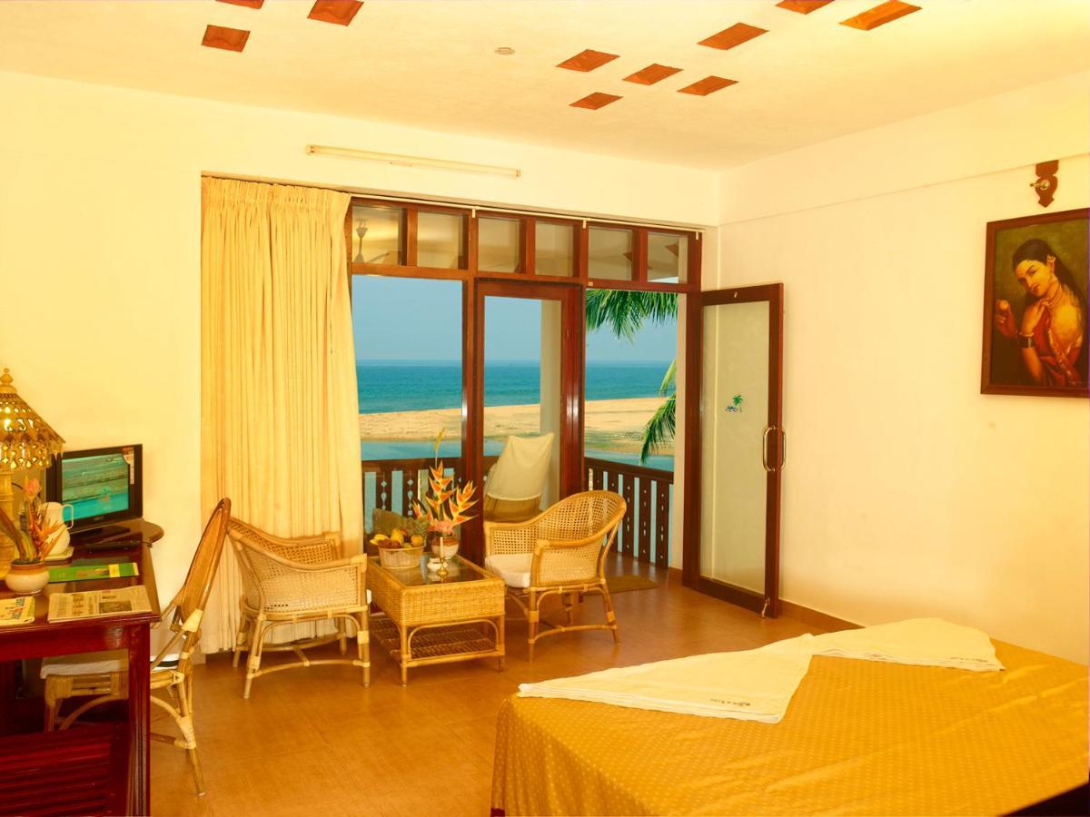 Beach And Lake Ayurvedic Resort, Kovalam Exterior foto
