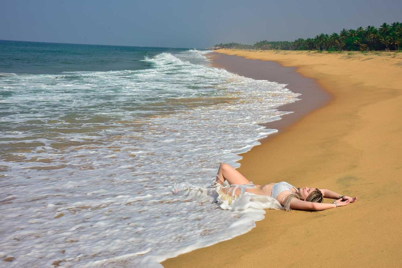 Beach And Lake Ayurvedic Resort, Kovalam Exterior foto